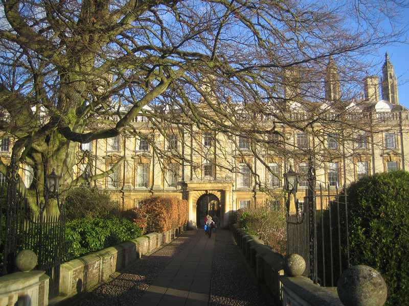 Le Parc de Clare College